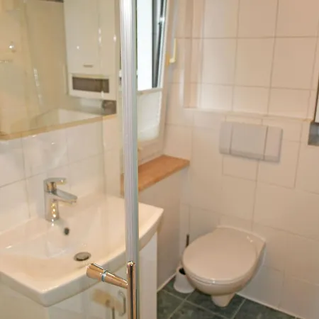 Apartamento Mit Terrasse Balkon Und Meerblick Hh *