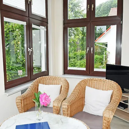 Lejlighed Mit Terrasse Balkon Und Meerblick Hh *